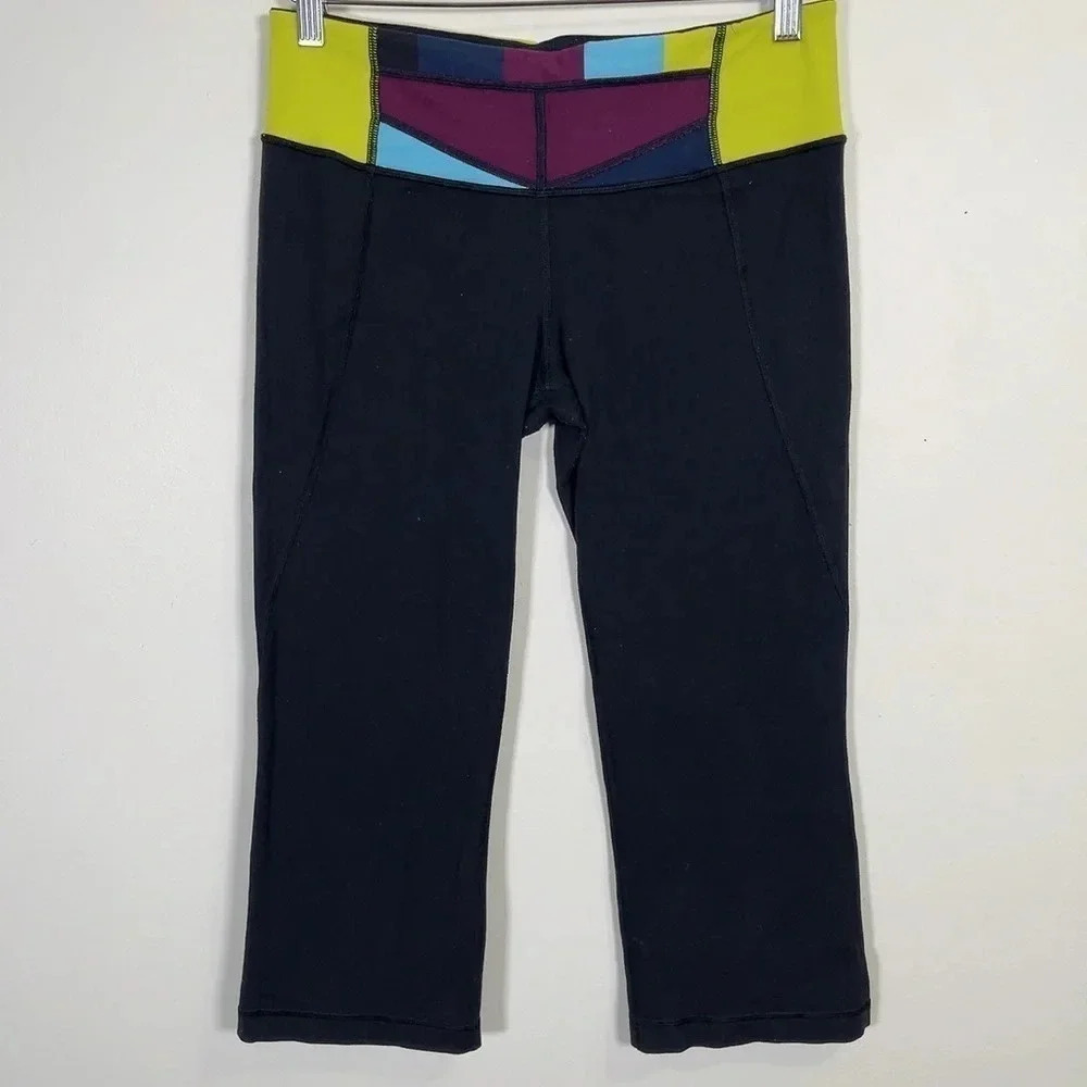 Lululemon Gather And Crow Capris